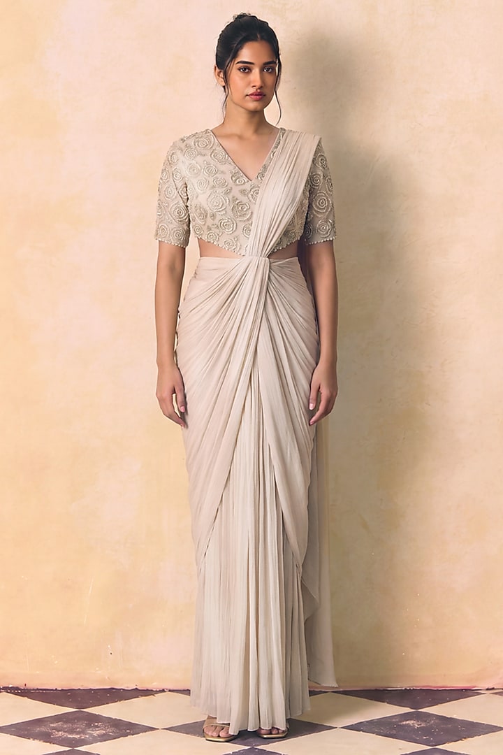 Ivory Metallic Crepe Chiffon Embellished Cowl Draped Wedding Gown Saree by Zwaan at Pernia's Pop Up Shop