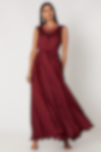 Maroon Embroidered Pleated Gown by Zwaan