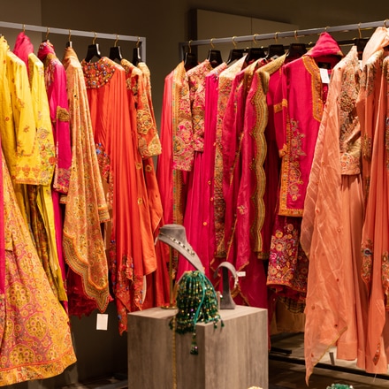 Designer Bridal & Lehengas Clothing Store in Kolkata, West Bengal 2024