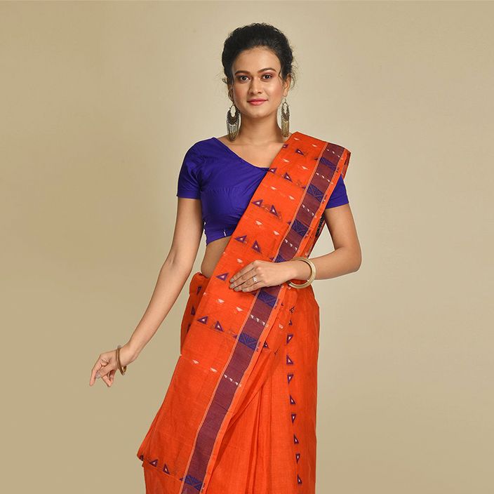 Delve Into The Crafts Of Sarees