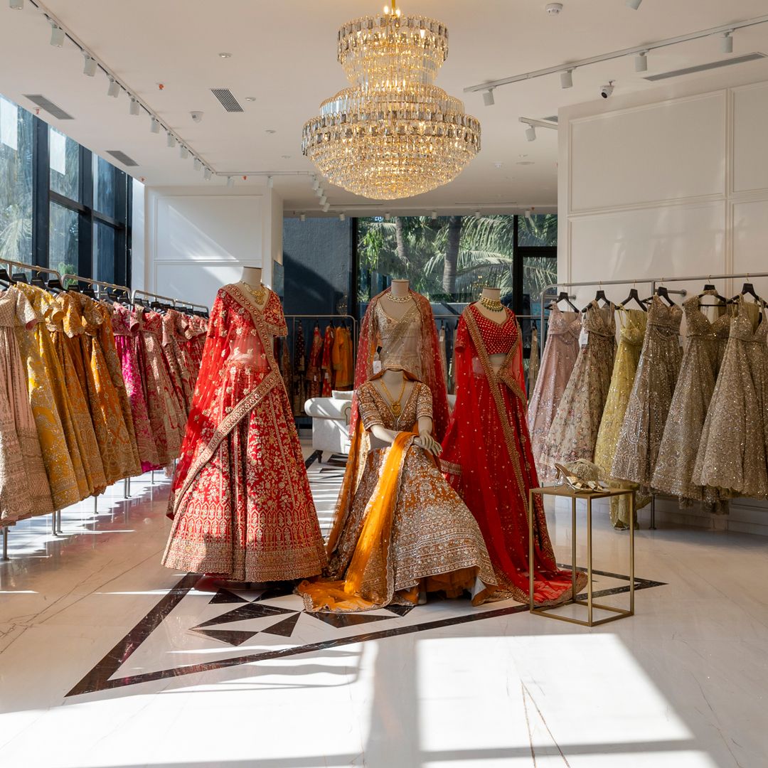 STORE GALLERY