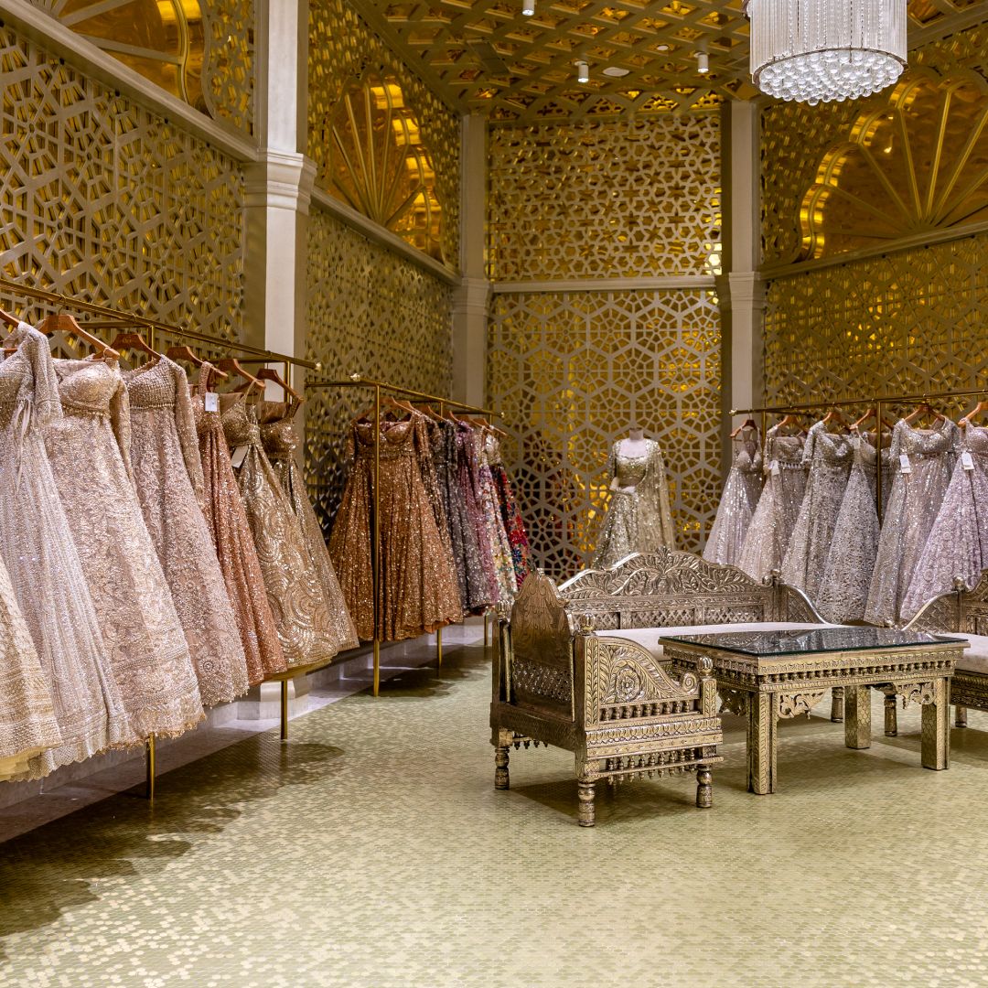 STORE GALLERY