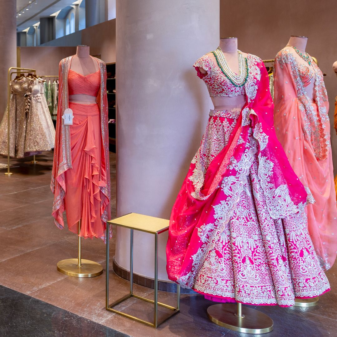 STORE GALLERY