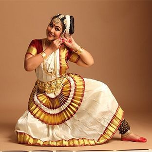 Pernia s Pop Up Shop Luxury Designer Ethnic Clothing Website 2025