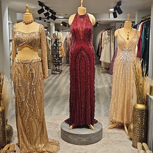product-image-https://img.perniaspopupshop.com/store-locator-v2/uploads/deskstop_and_mobile_06_min_Juhu_W_972a716ad1.jpg