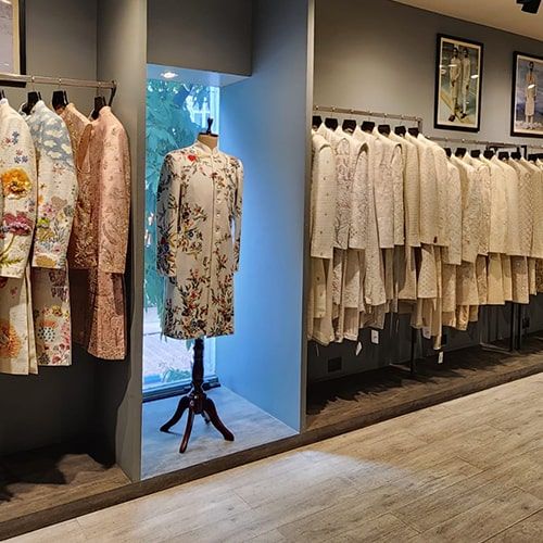 STORE GALLERY