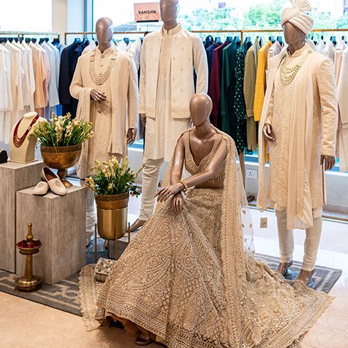 STORE GALLERY