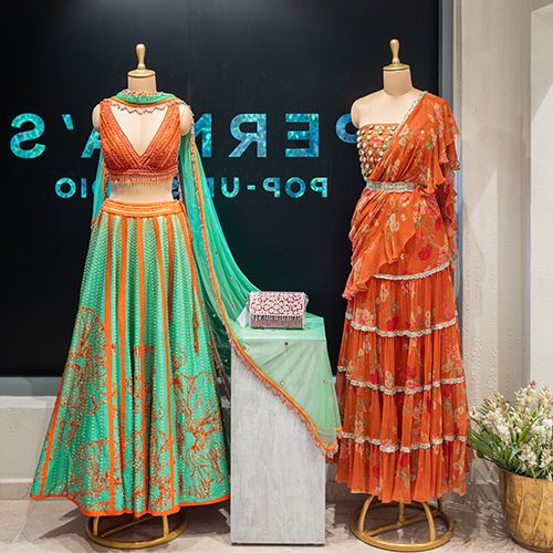 product-image-https://img.perniaspopupshop.com/store-locator-v2/uploads/store_image_0009_2_04092024_chennai_6b9ed2a2ff.jpg